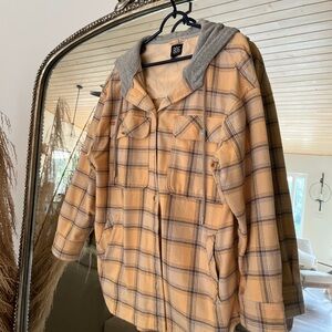 NWOT Urban outfitters hooded flannel.